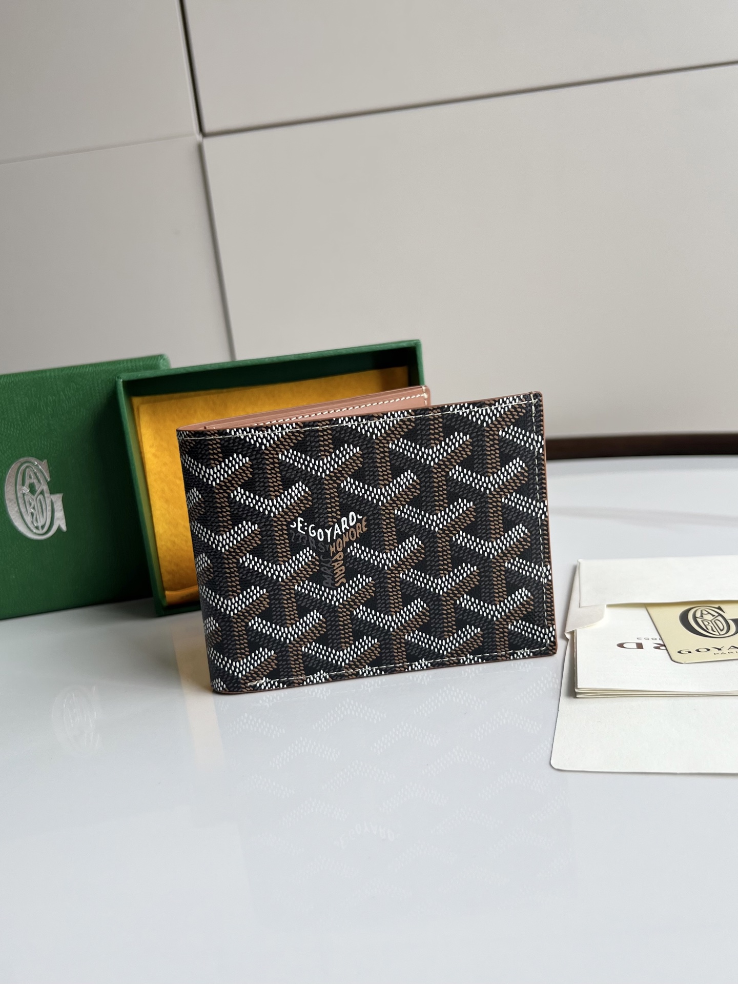 고야드 반지갑  12 cmx2.4 cm x10.5cm