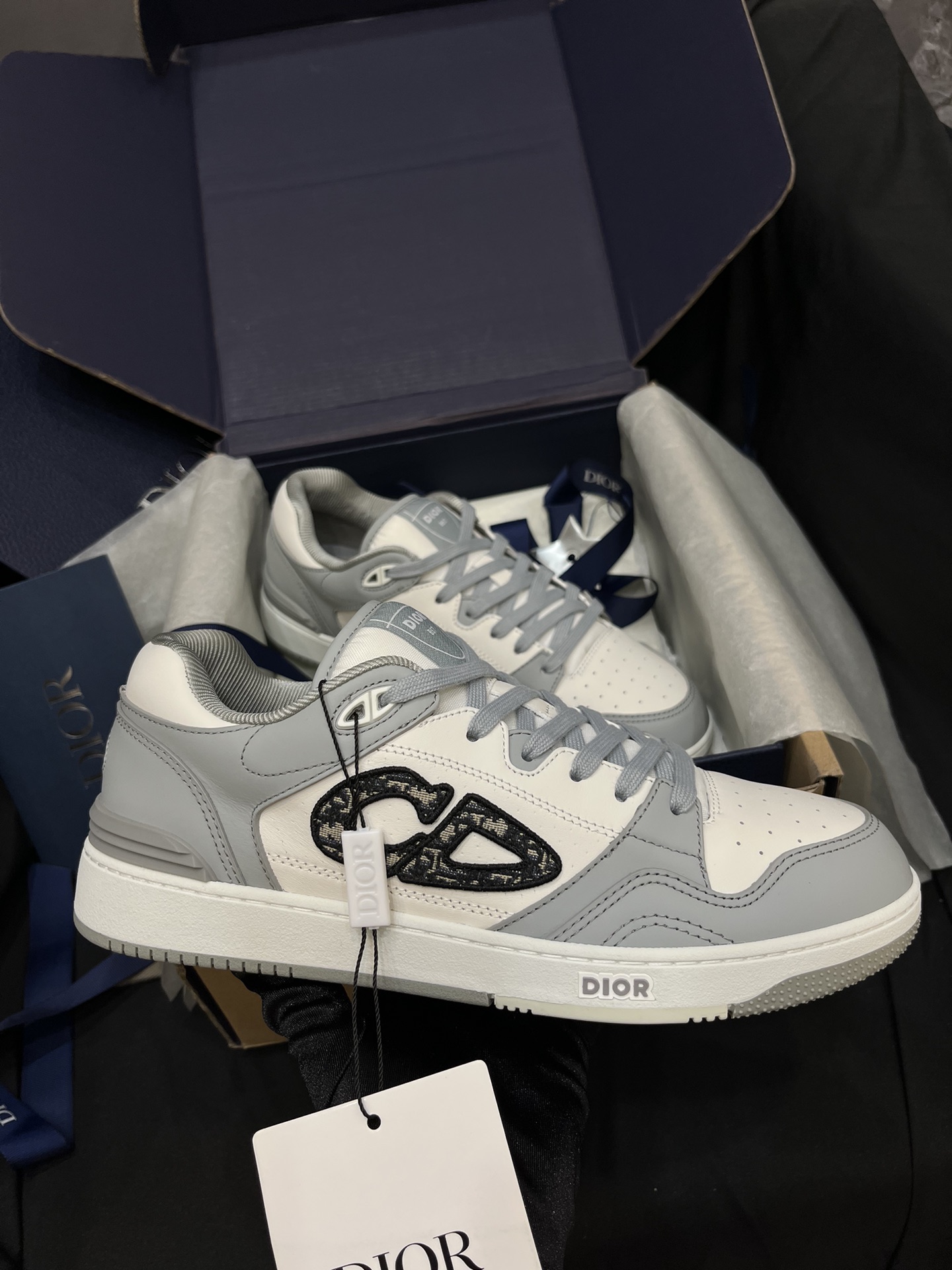 디올 B57 스니커즈