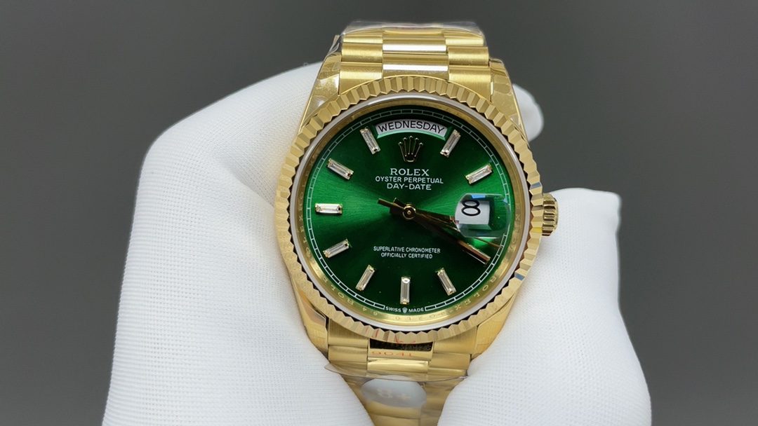 8+ | 3255 무브먼트 | 36mm | 데이데이트 Day-date 147g