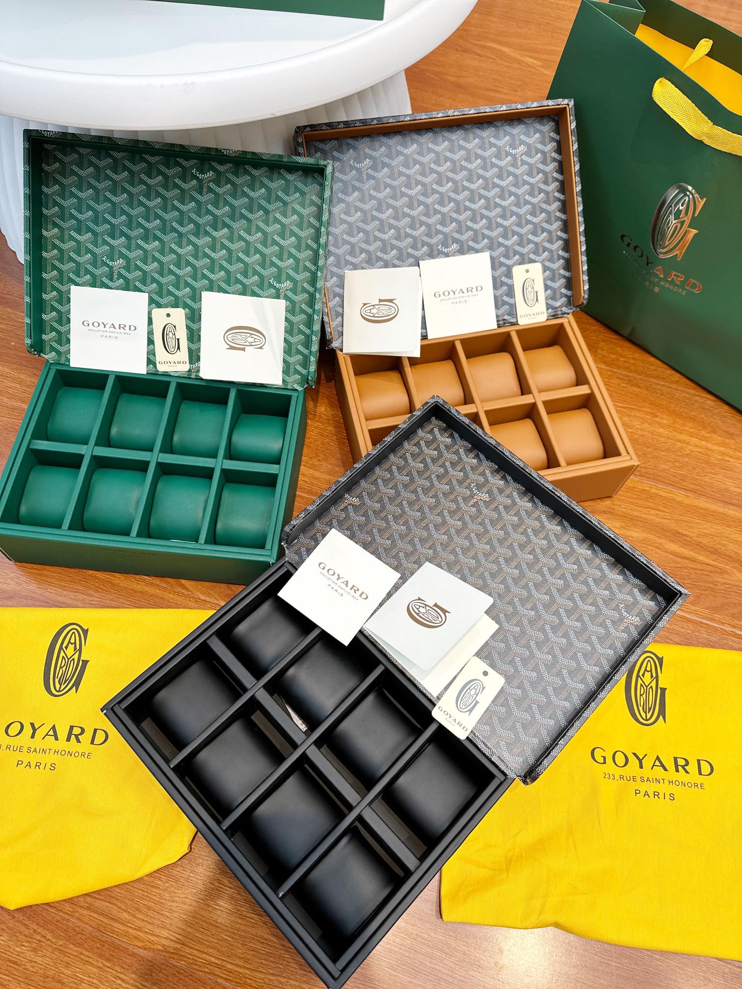 고야드 8구 시계 보관함