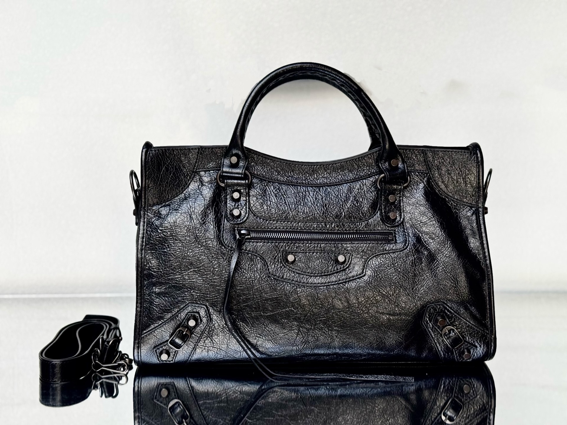 발렌시아가   Le City  미디움  37 x 23.4 x 15 cm