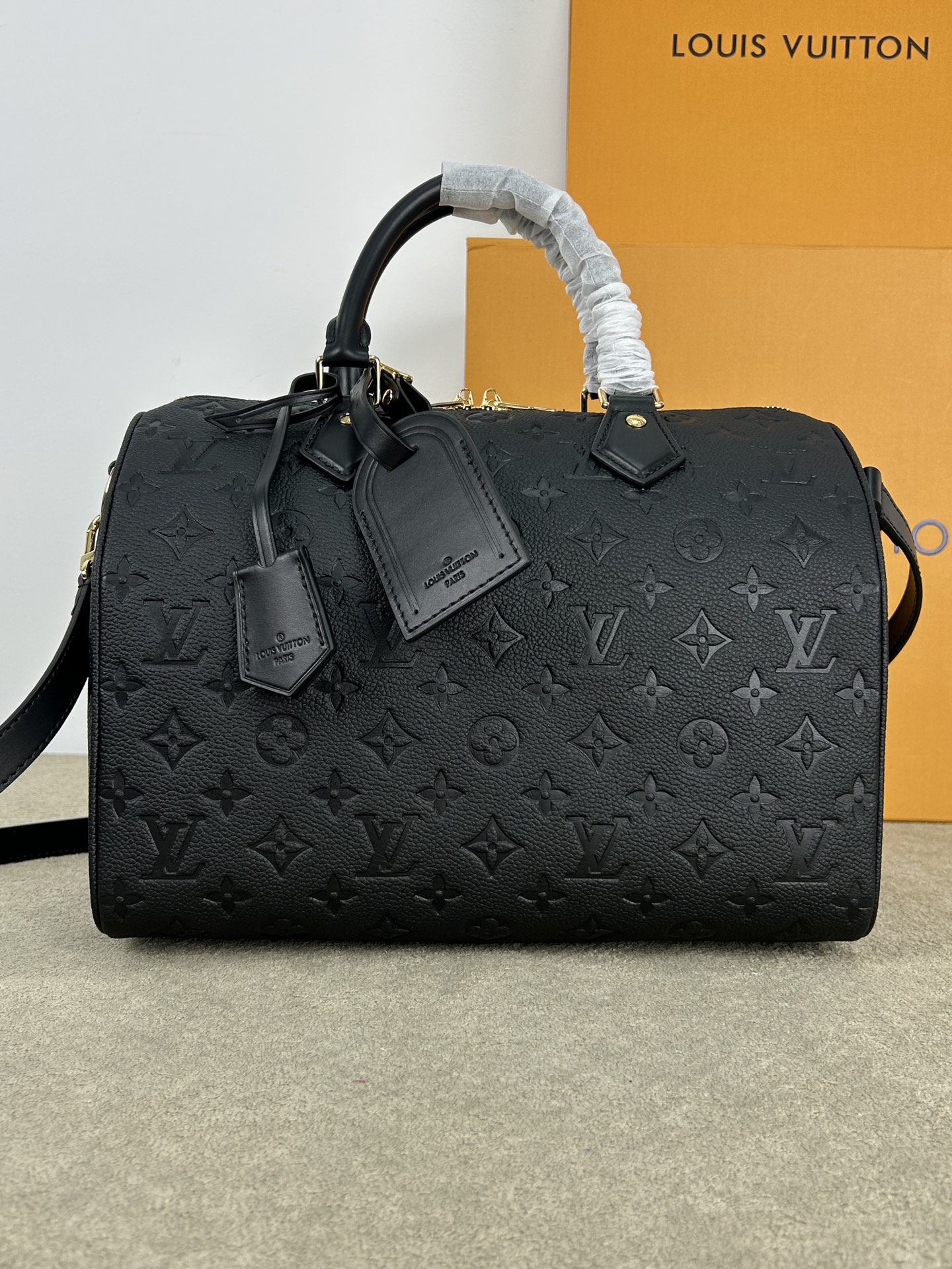 루이비통  Speedy Soft 30 M47186 21 x 17 x30cm