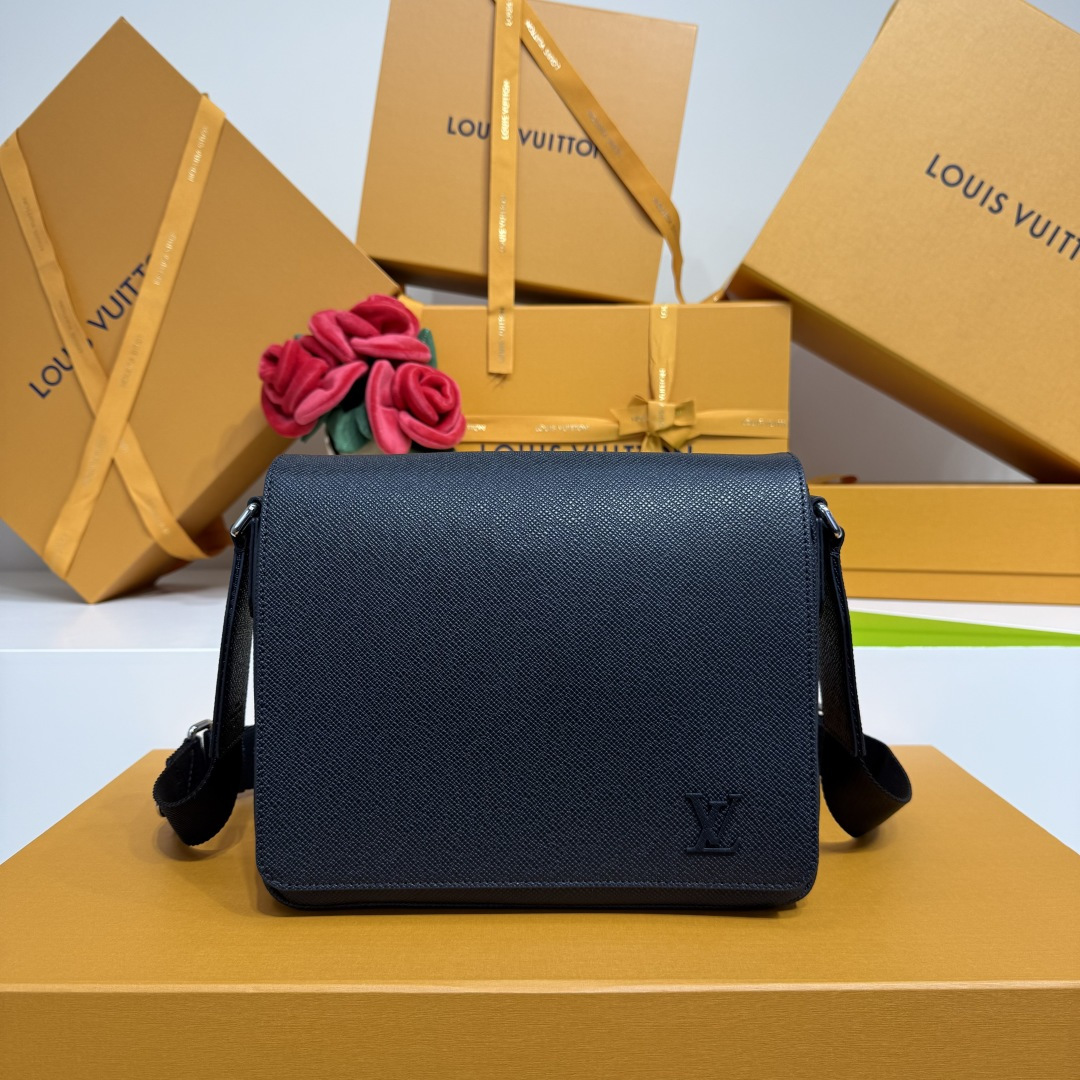 루이비통  District PM M30850 26*20*7cm