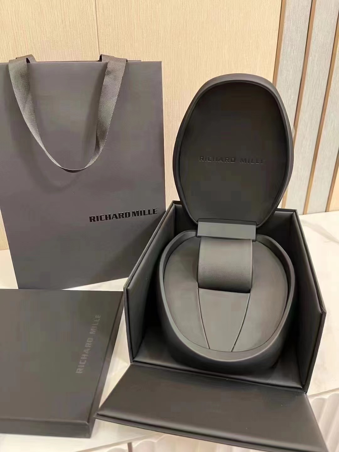 리차드 밀  패키지 박스