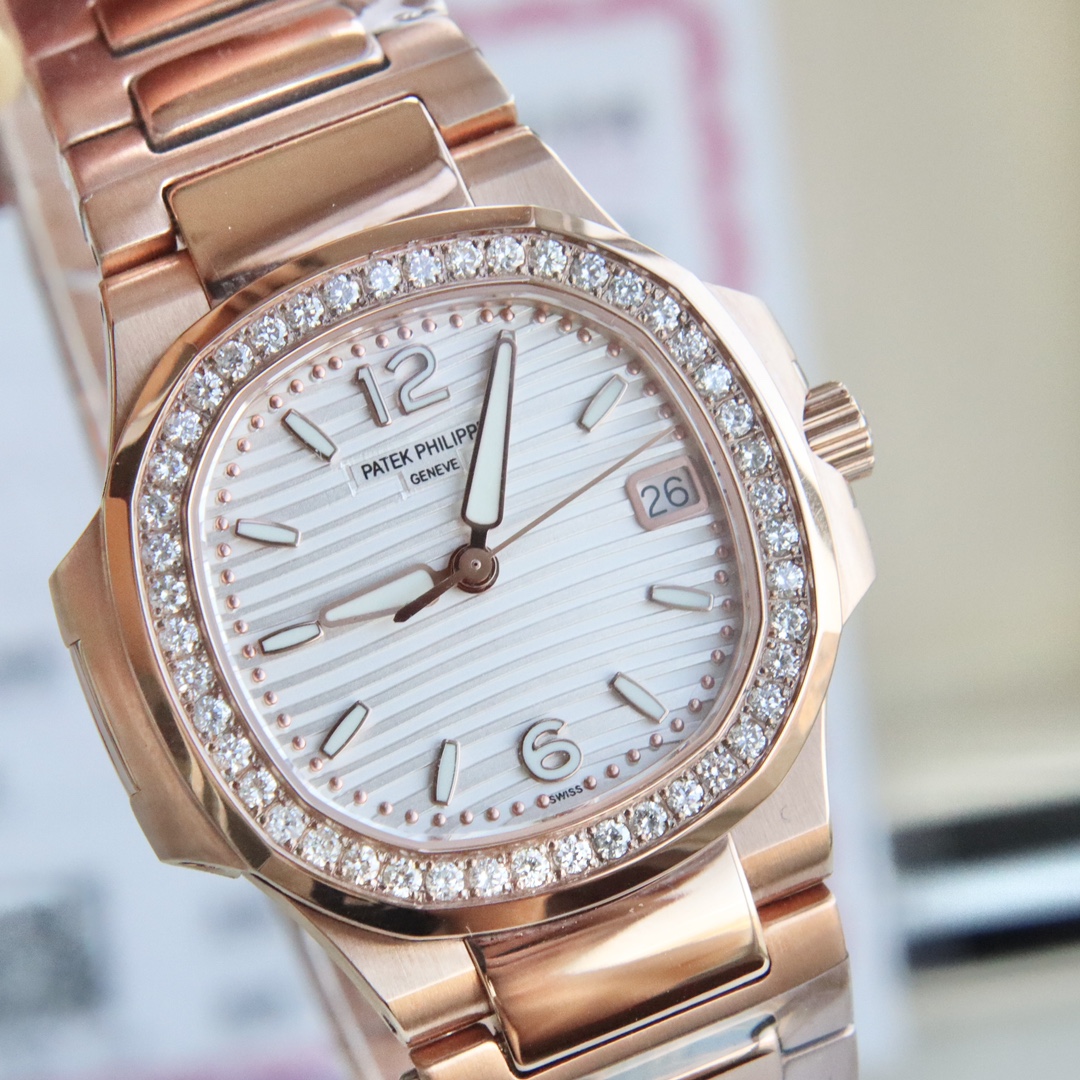 파텍 필립 노틸러스 32mm｜다이아몬드