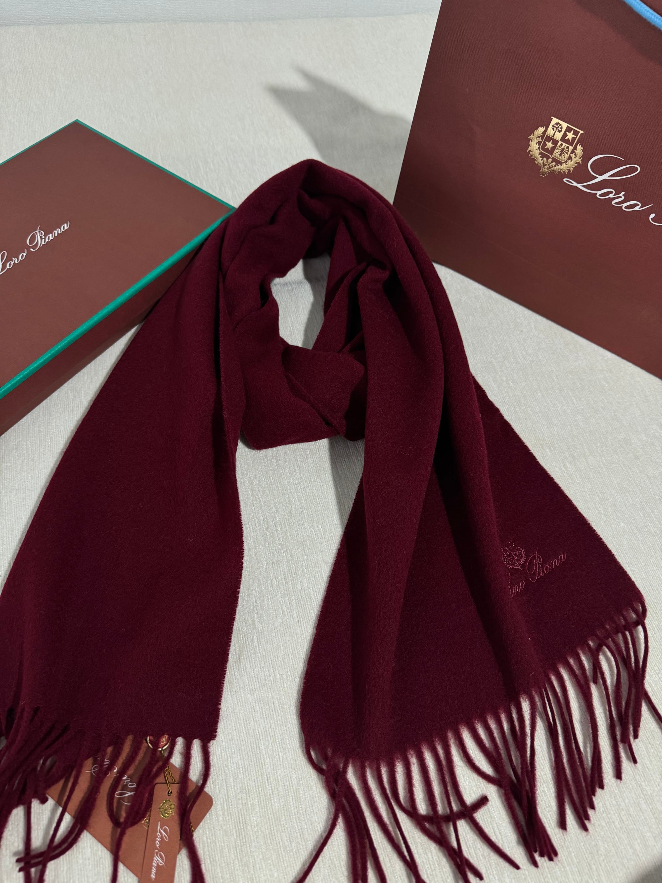 Grande Unita 울 스카프 30*180cm