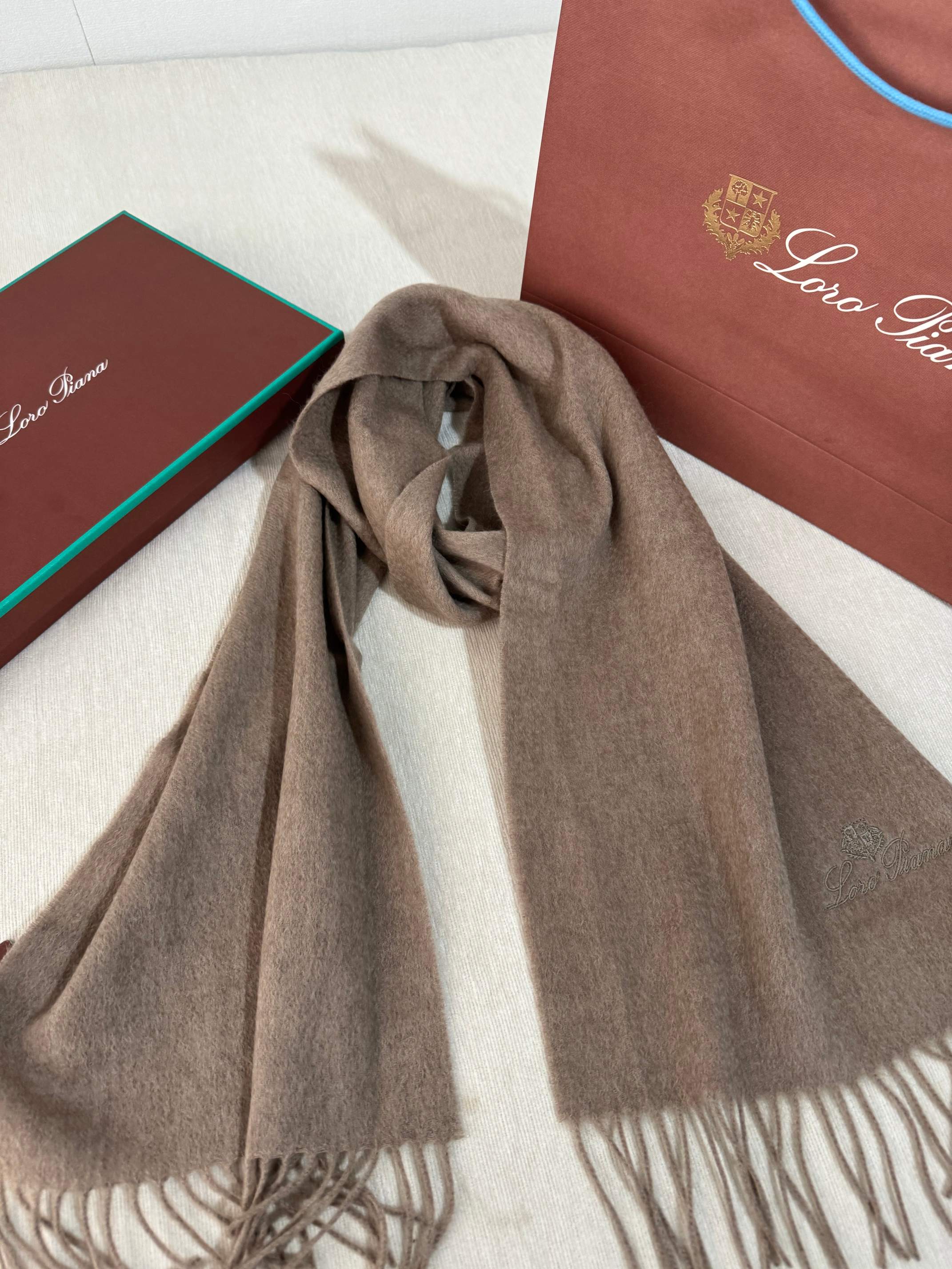 Grande Unita 울 스카프 30*180cm