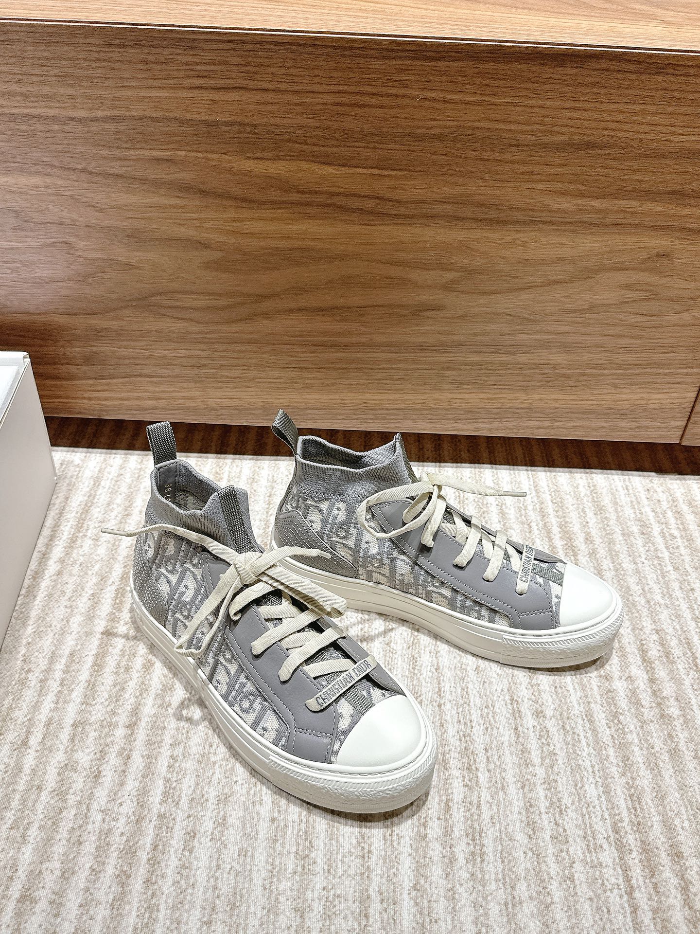 Walk'n'Dior 스니커즈