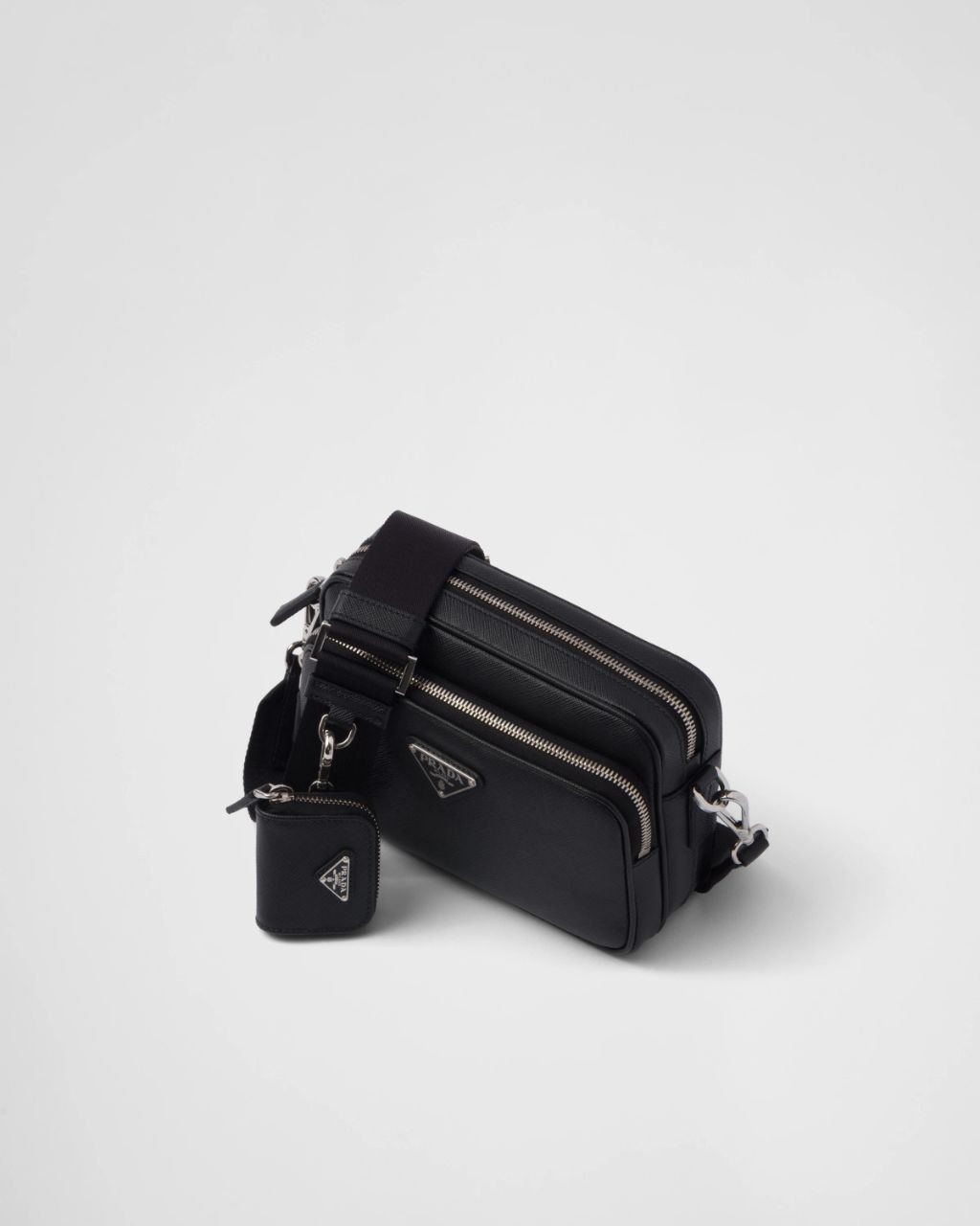 프라다 25SS 사피아노 삼각로고 크로스백  20x13.5x7cm