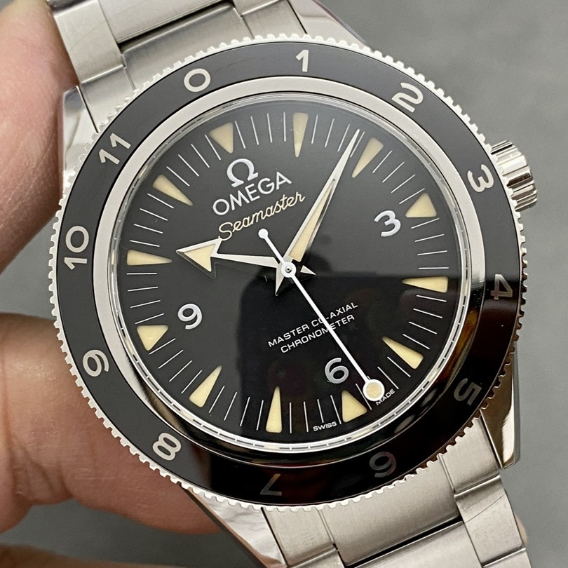 VS l 8900무브먼트 l 41mm l 씨마스터 다이버 300M