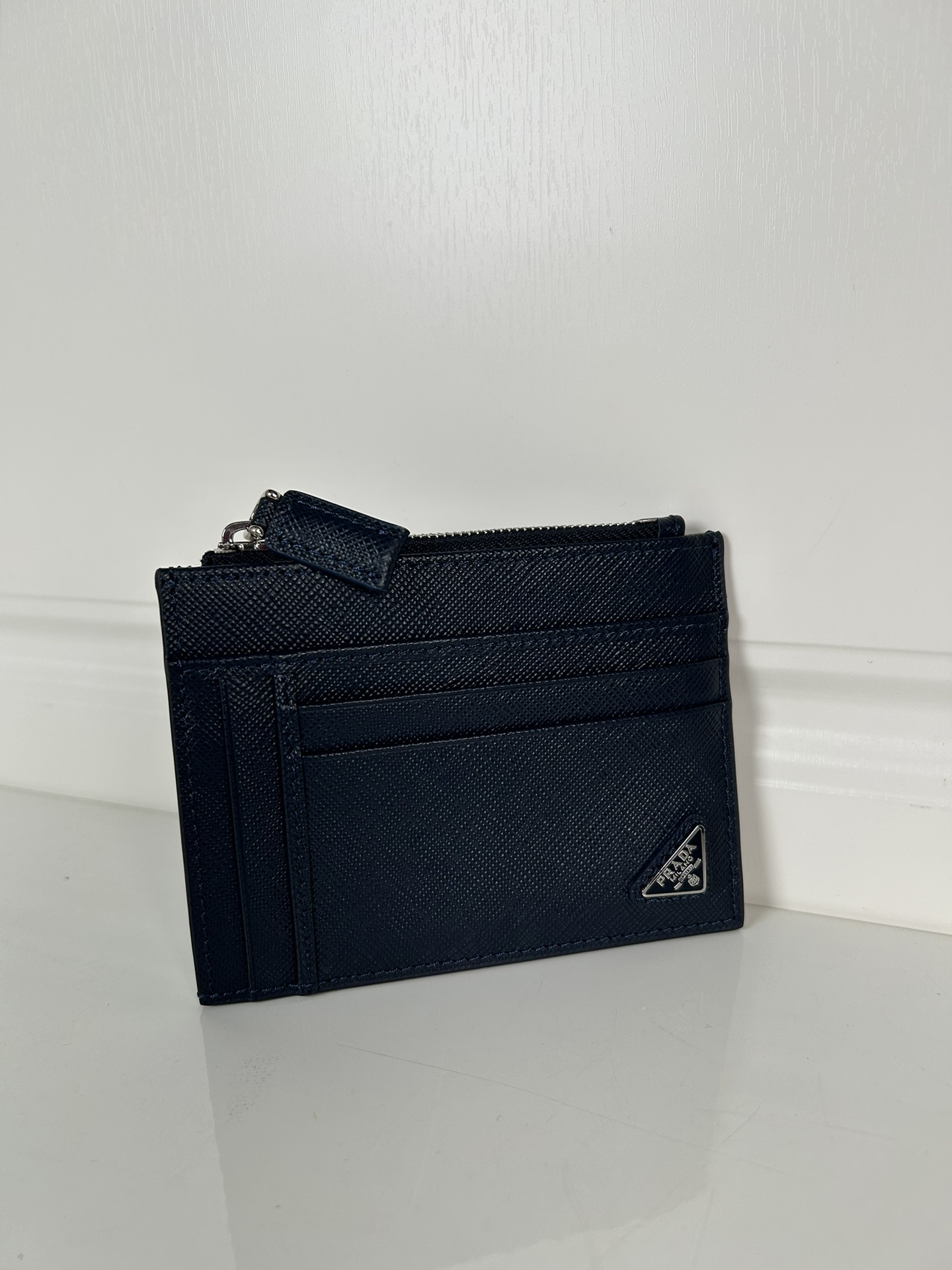프라다  사피아노  카드 지갑 2MC067