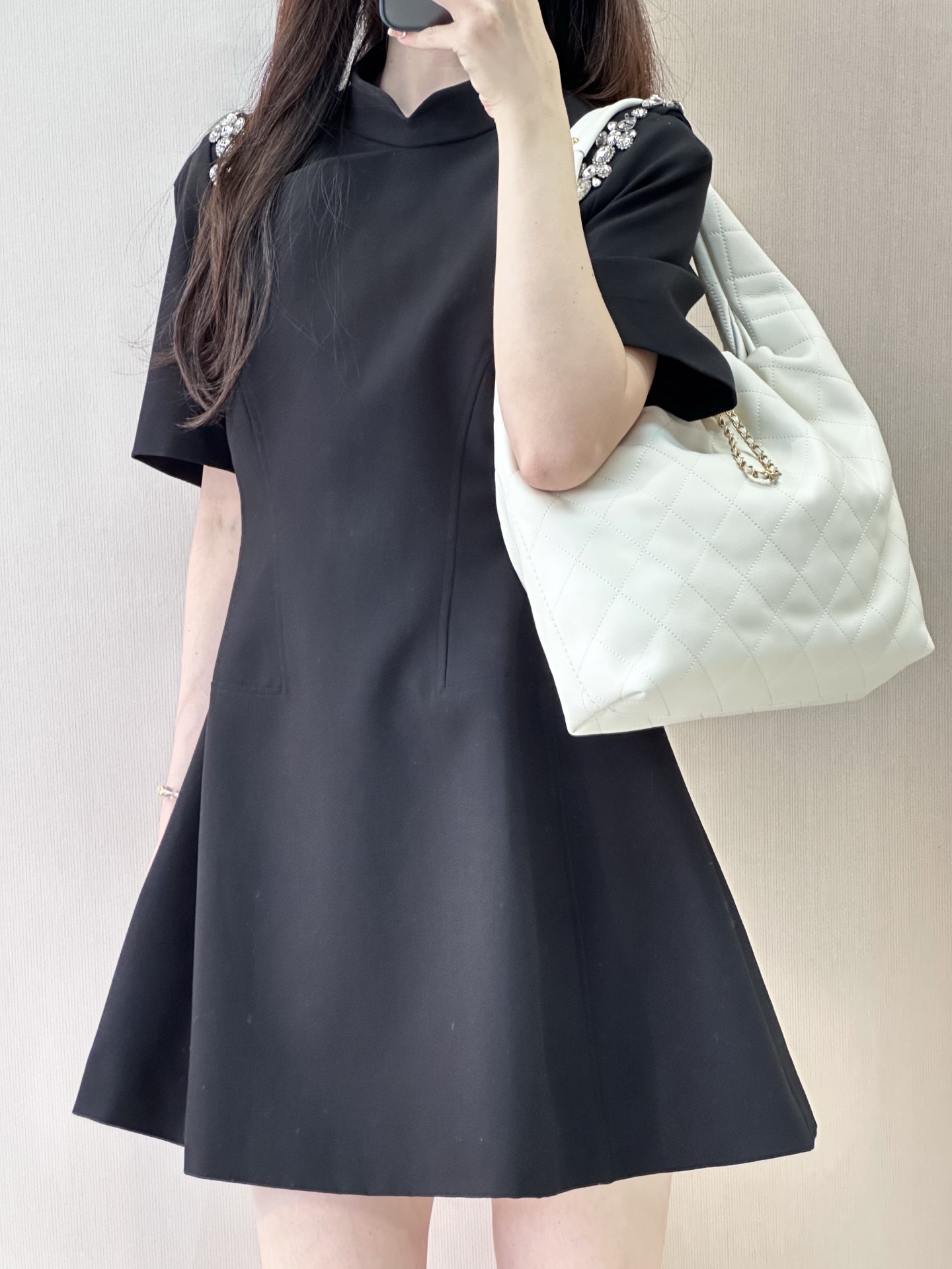 샤* 호보  라지 호보백 카프스킨 골드메탈  AS5967