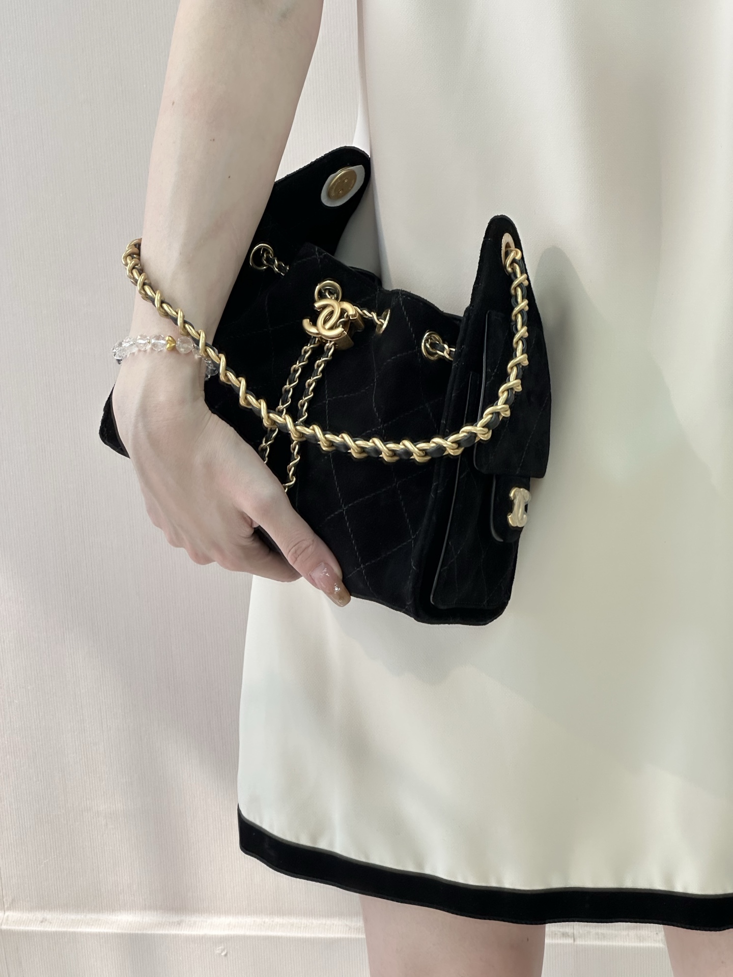 샤* 25 미니백 스웨이드 메탈릭 카프스킨  AS5631 22-20-12.5cm